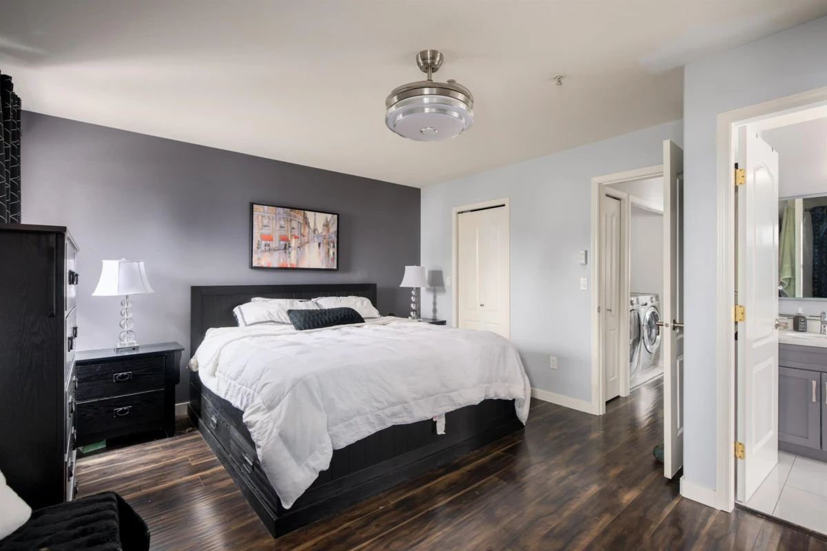 Walk-In Closet Photo of 5 19270 122a Avenue, Pitt Meadows, BC