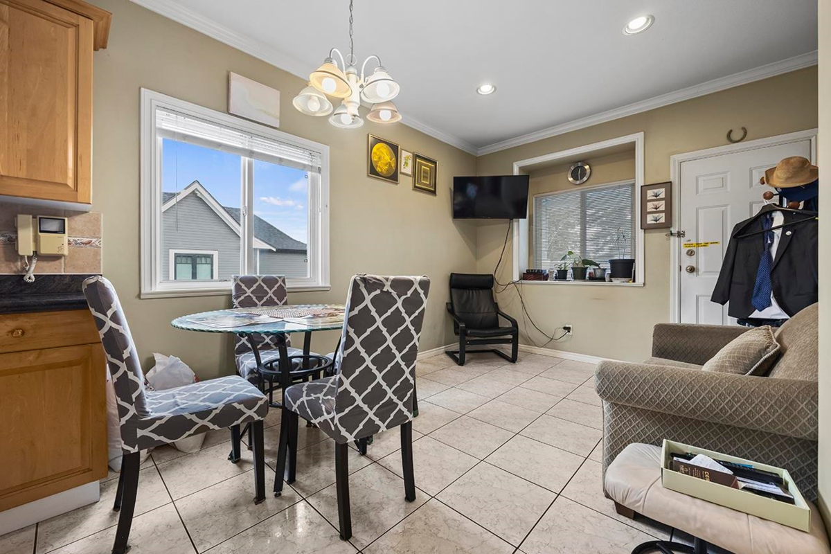 Basement Recreation Room Photo of 5892 Tyne Street, Vancouver, BC