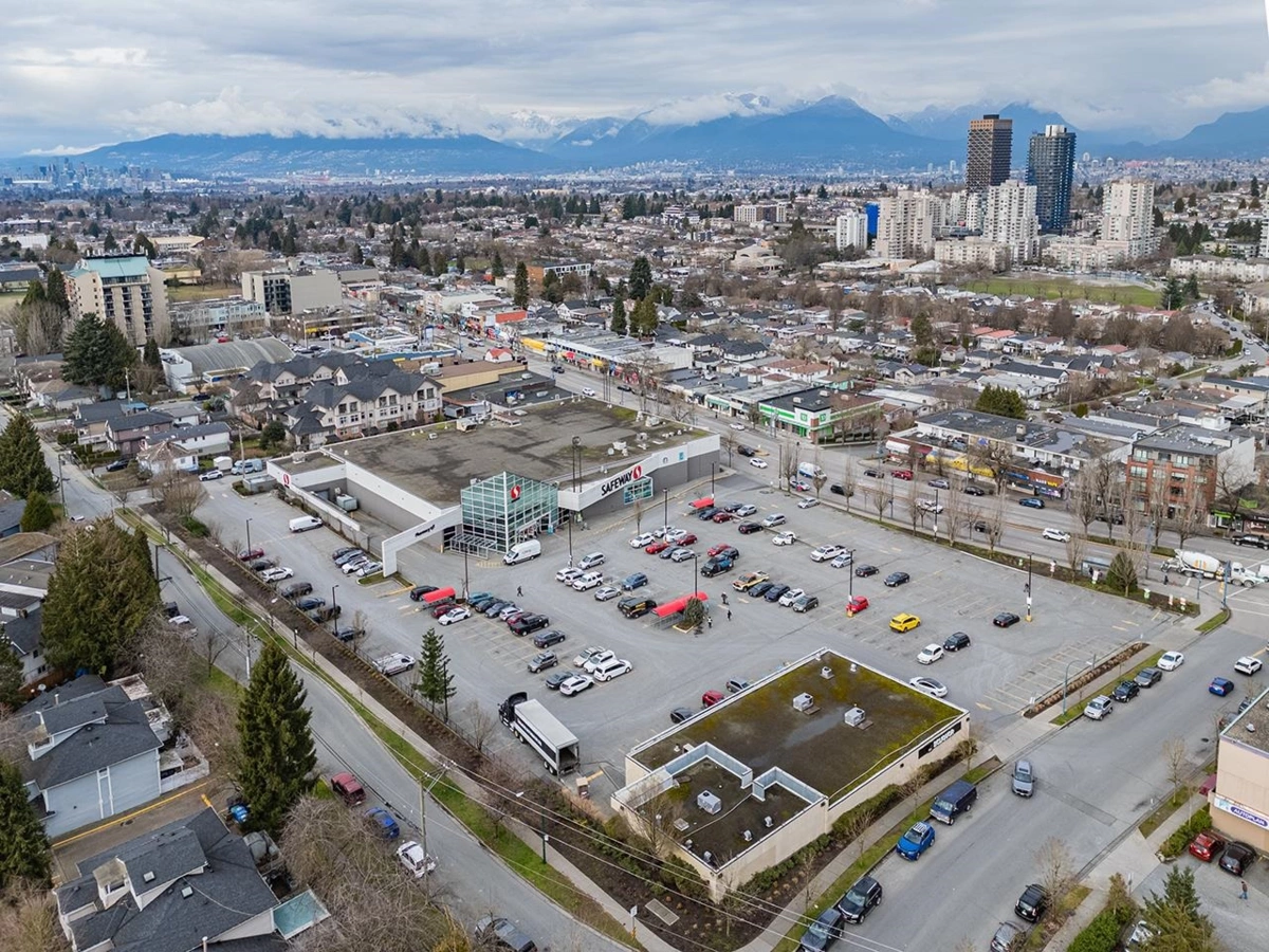 Kitchen Photo of 5892 Tyne Street, Vancouver, BC