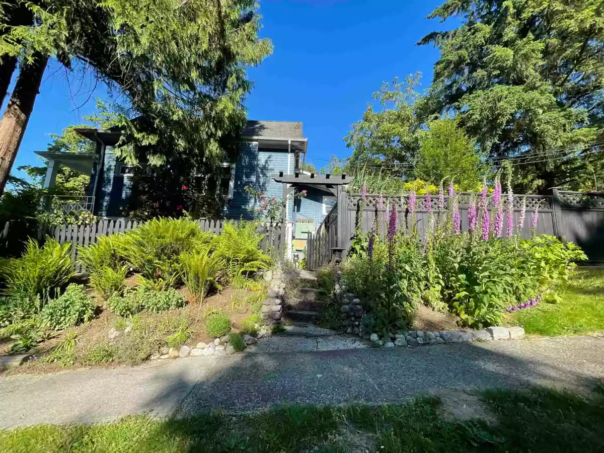 Bedroom 2 Photo of 2201 St George Street, Port Moody, BC