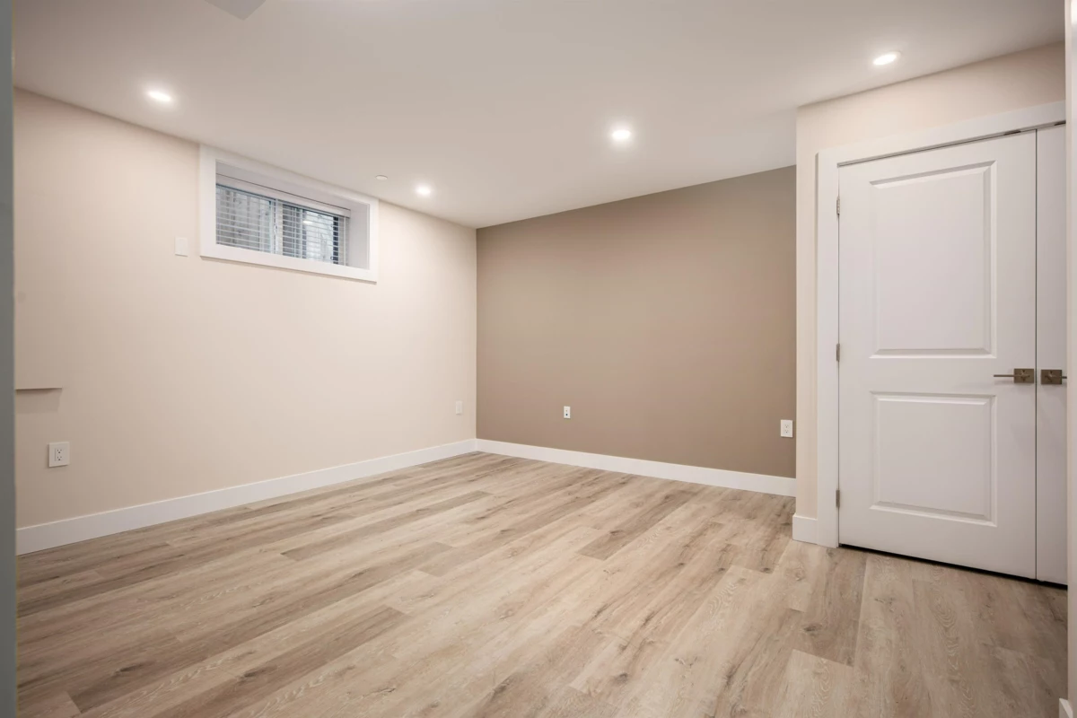 Mudroom Photo of 1 58 E 39th Avenue, Vancouver, BC