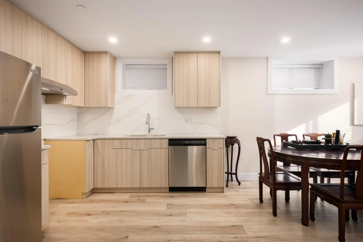 Outdoor Deck Photo of 1 58 E 39th Avenue, Vancouver, BC