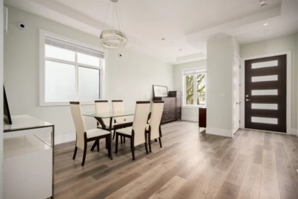 1 58 E 39th Avenue, Vancouver, BC, Vancouver — Single Family Residence for sale