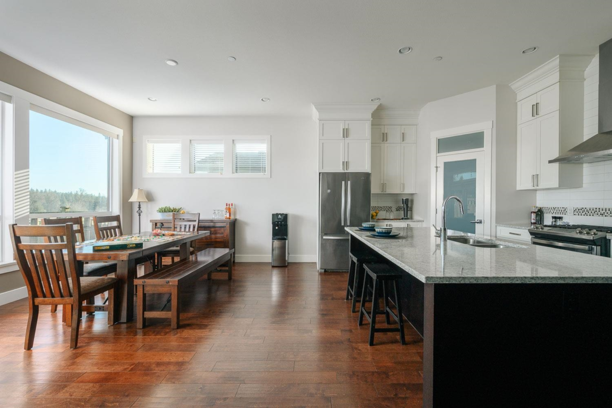 Dining Area Photo of 11028 Harris Drive, Maple Ridge, BC