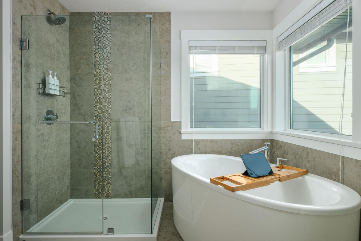 Entry Foyer Photo of 11028 Harris Drive, Maple Ridge, BC