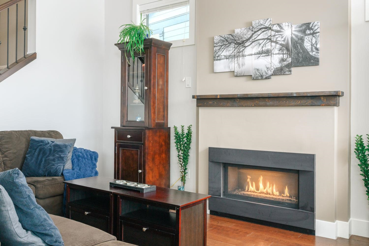 Family Room Photo of 11028 Harris Drive, Maple Ridge, BC