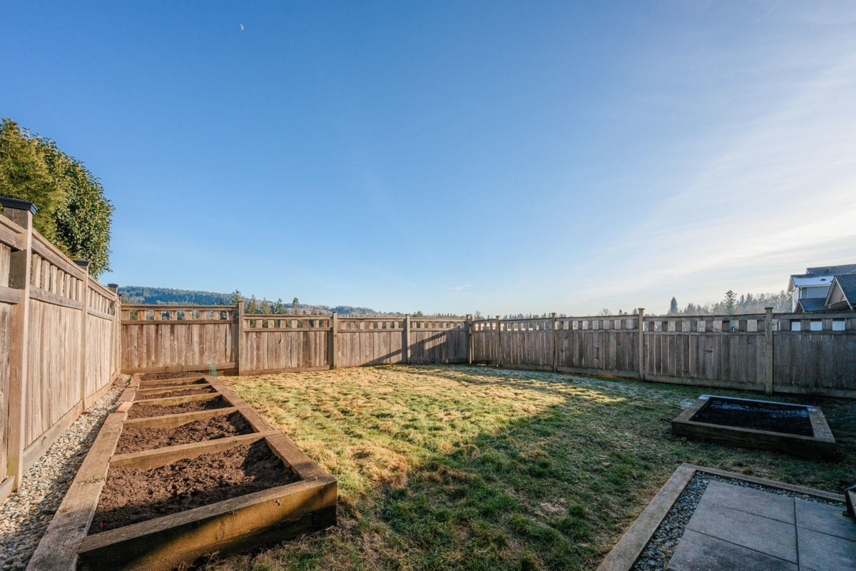 Garden / Landscaping Photo of 11028 Harris Drive, Maple Ridge, BC