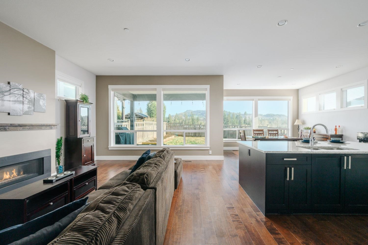 Living Room Photo of 11028 Harris Drive, Maple Ridge, BC