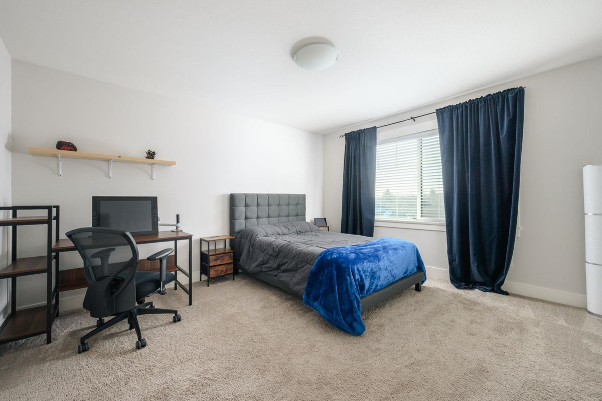 Staircase Photo of 11028 Harris Drive, Maple Ridge, BC