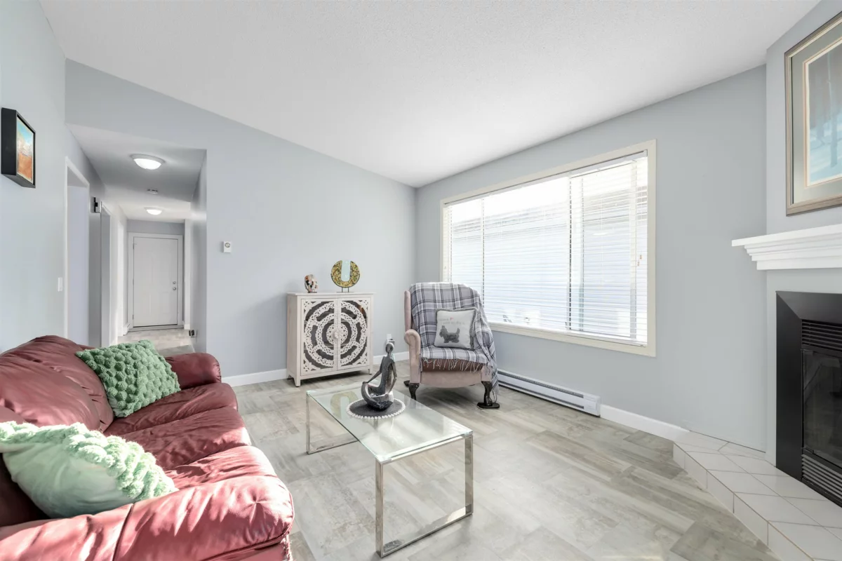 Dining Area Photo of 5371 Regatta Way, Ladner, BC