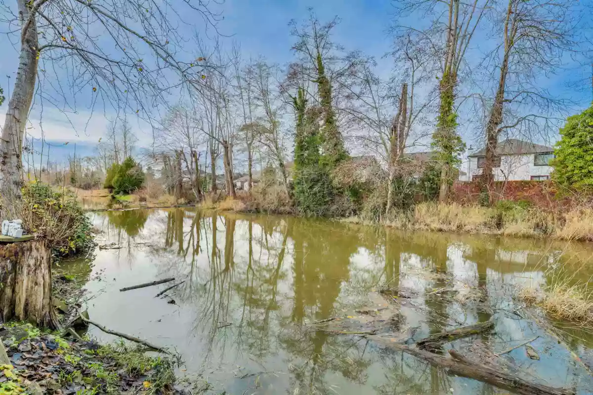 Entry Foyer Photo of 5371 Regatta Way, Ladner, BC