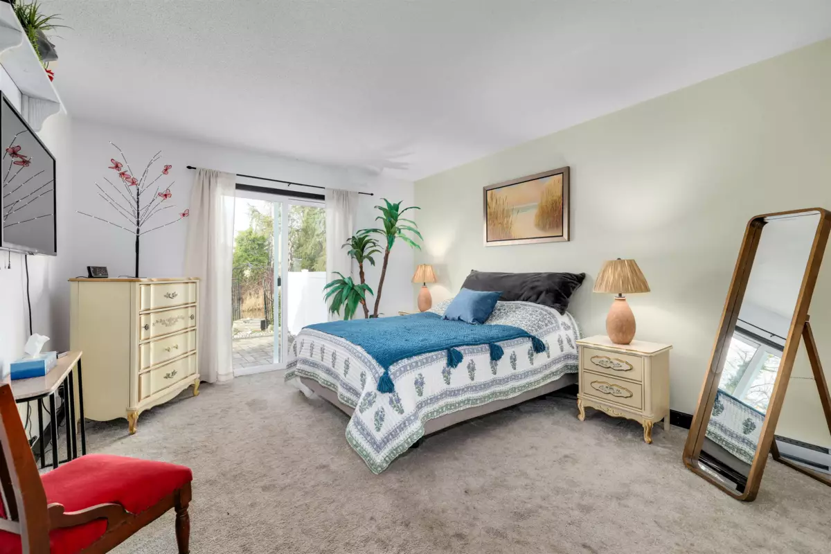 Walk-In Closet Photo of 5371 Regatta Way, Ladner, BC