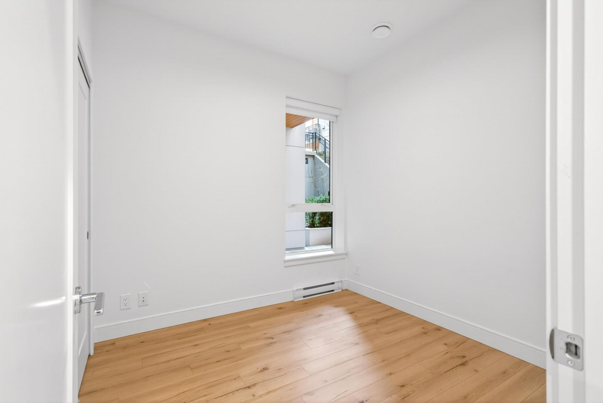 Basement Recreation Room Photo of 126 55 Klahanie Drive, Port Moody, BC