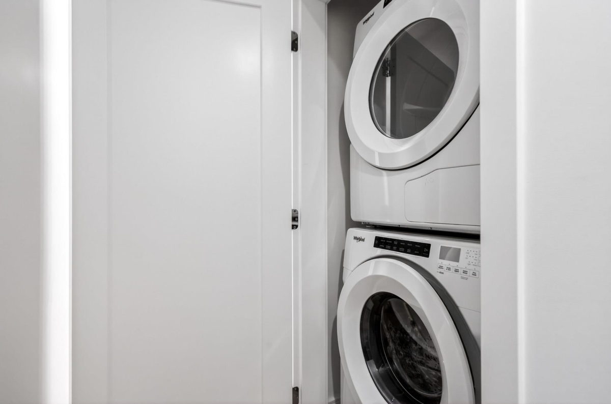 Entry Foyer Photo of 126 55 Klahanie Drive, Port Moody, BC