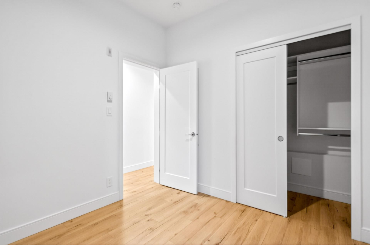 Laundry Room Photo of 126 55 Klahanie Drive, Port Moody, BC