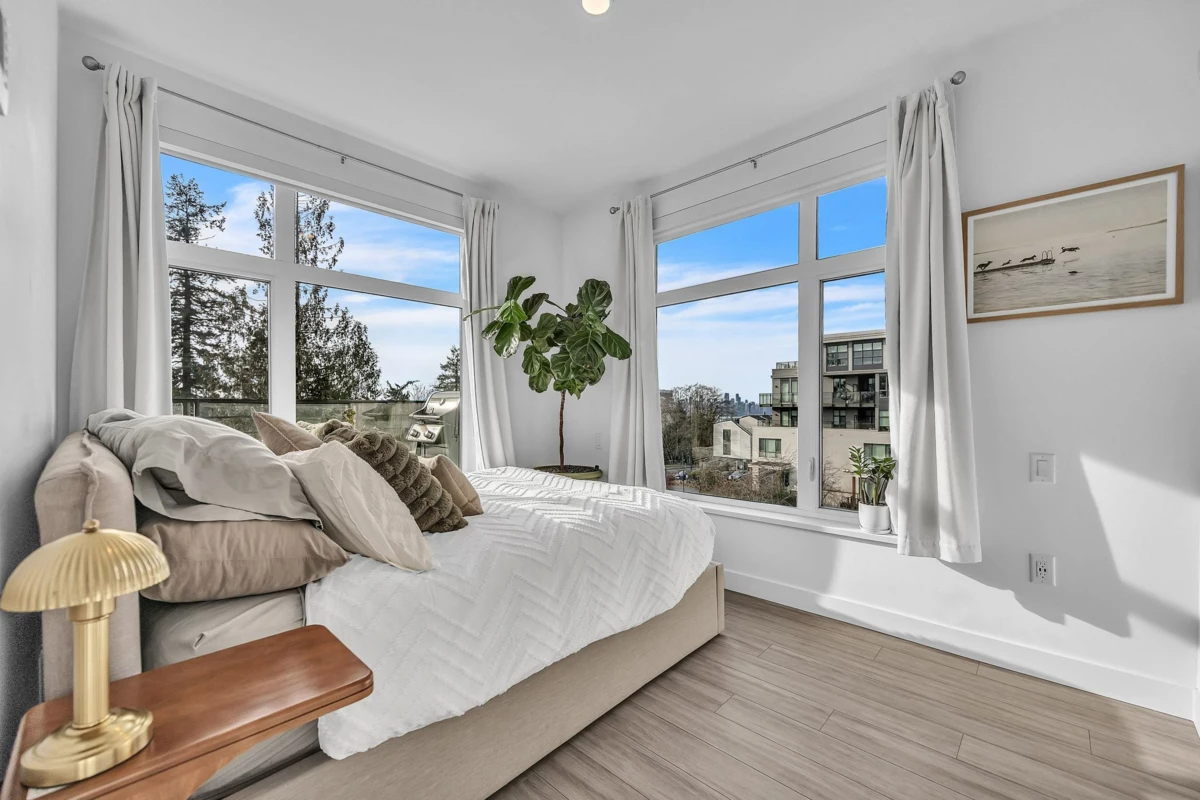 Bedroom 4 Photo of 205 733 E 3rd Street, North Vancouver, BC