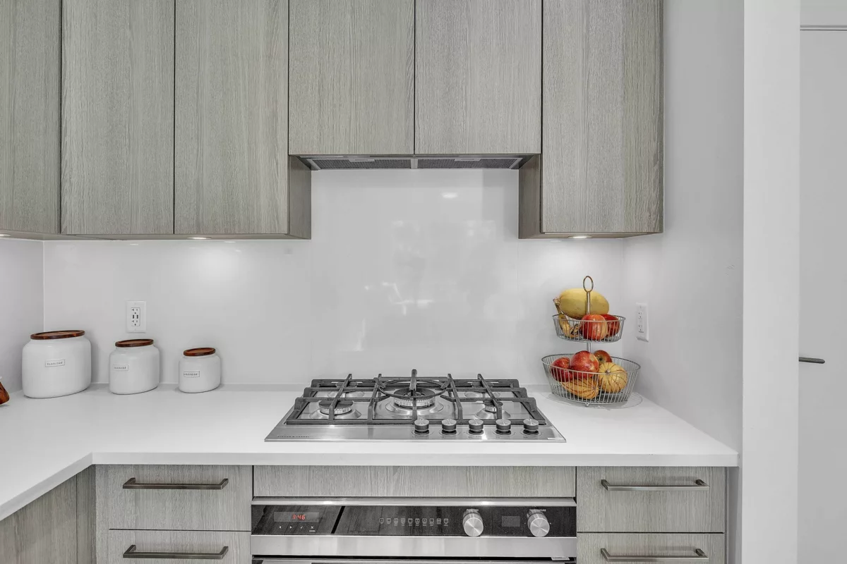 Breakfast Nook Photo of 205 733 E 3rd Street, North Vancouver, BC