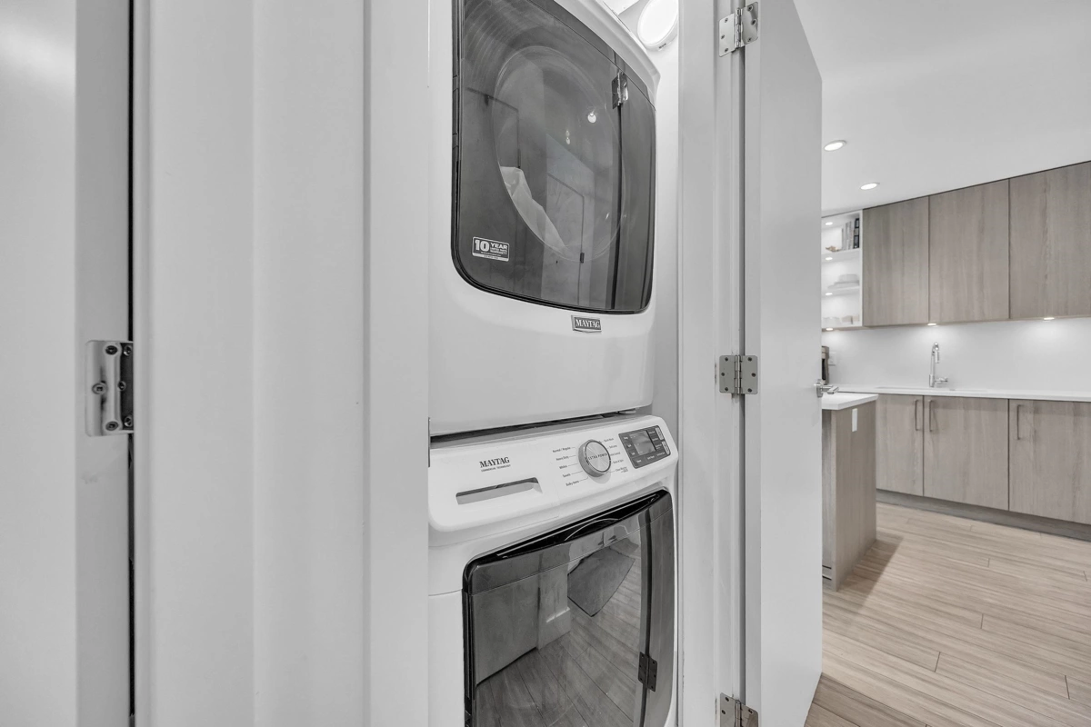 Mudroom Photo of 205 733 E 3rd Street, North Vancouver, BC