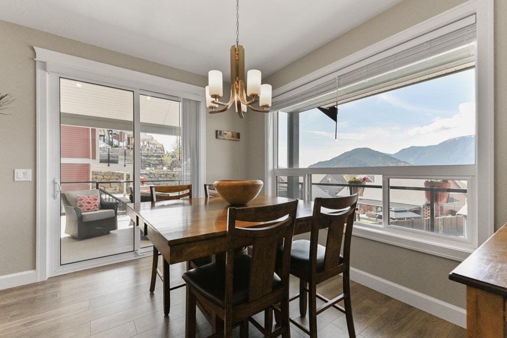 Breakfast Nook Photo of 1529 Stromdahl Place, Agassiz, BC