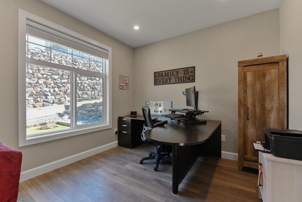 Powder Room Photo of 1529 Stromdahl Place, Agassiz, BC