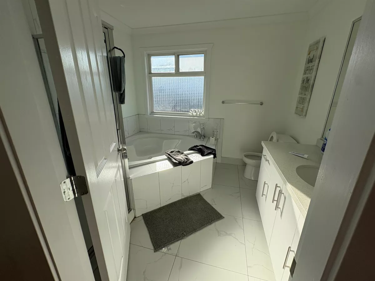 Pantry Photo of 18048 64 Avenue, Surrey, BC