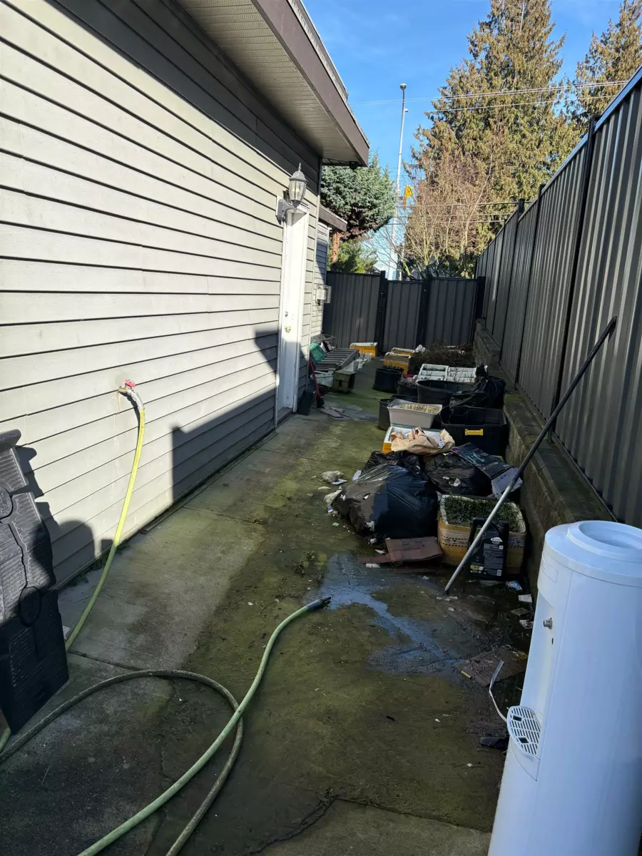 Swimming Pool Photo of 18048 64 Avenue, Surrey, BC