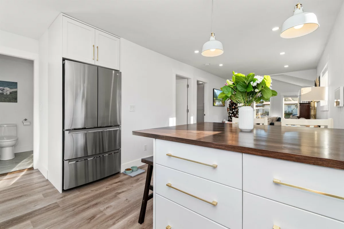 Kitchen Photo of 5865 Carter Road, Chilliwack, BC