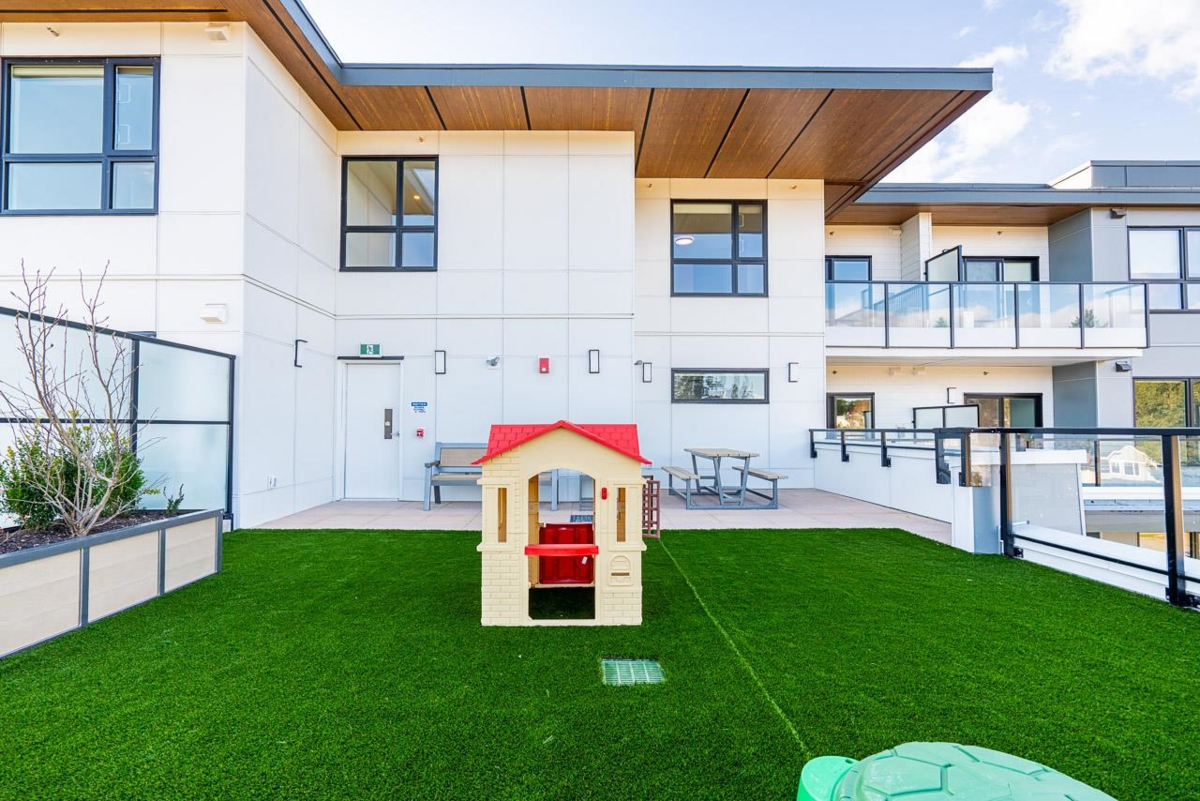 Entry Foyer Photo of 411 623 Kemsley Avenue, Coquitlam, BC