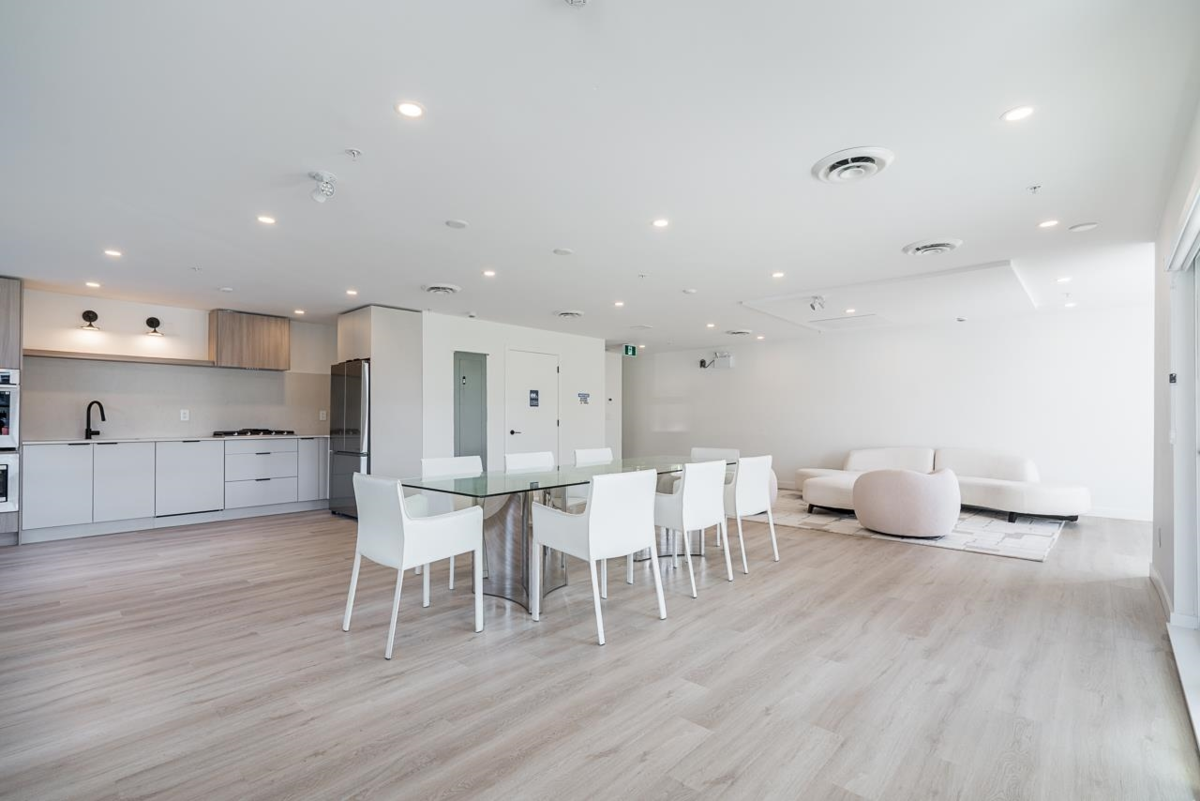 Office / Den Photo of 411 623 Kemsley Avenue, Coquitlam, BC