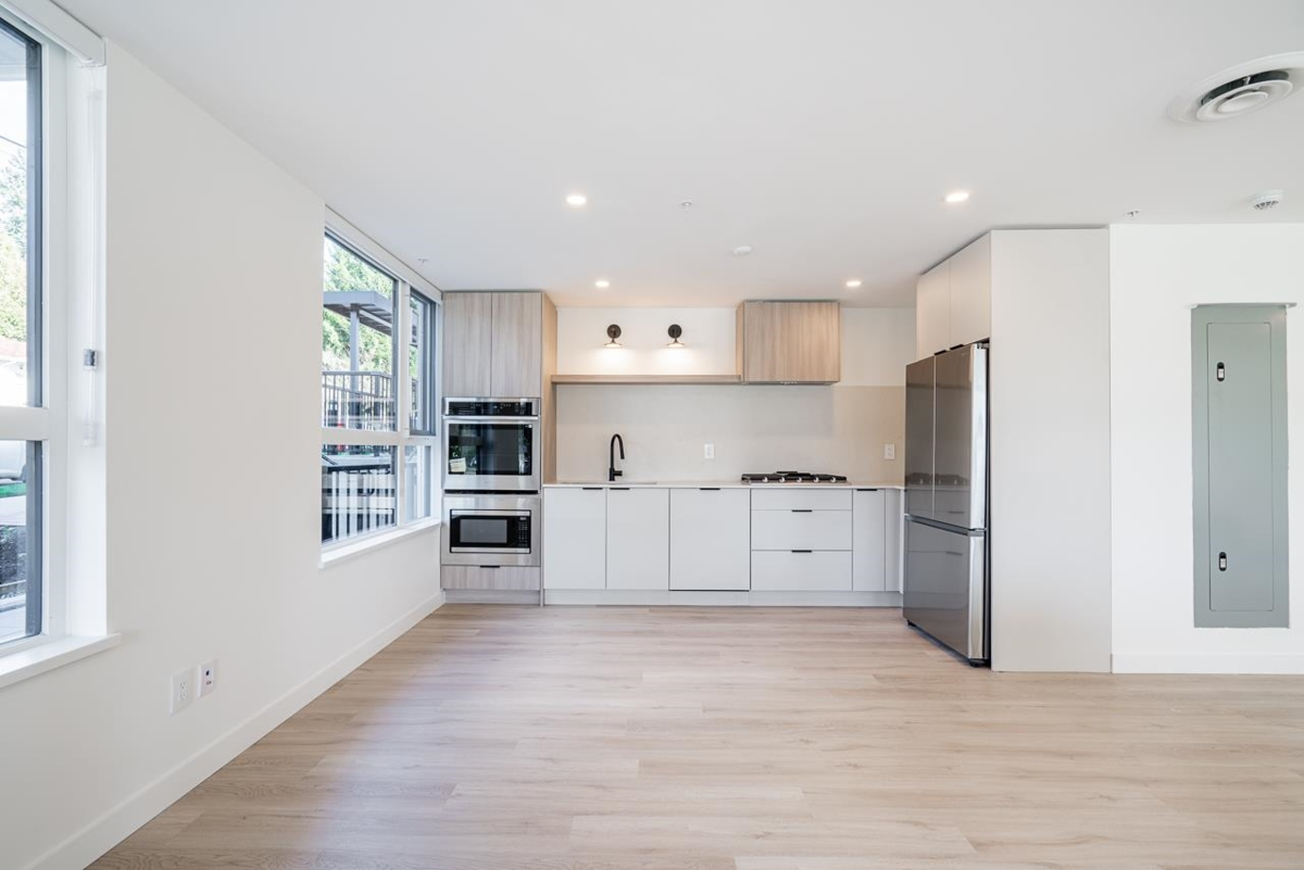 Powder Room Photo of 411 623 Kemsley Avenue, Coquitlam, BC