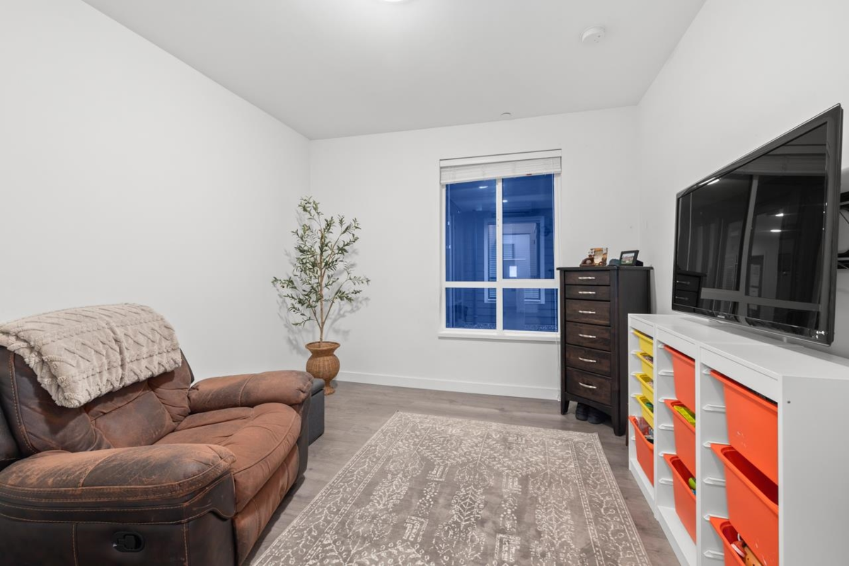 Powder Room Photo of 110 33540 Mayfair Avenue, Abbotsford, BC