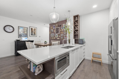 Breakfast Nook Photo of 110 33540 Mayfair Avenue, Abbotsford, BC