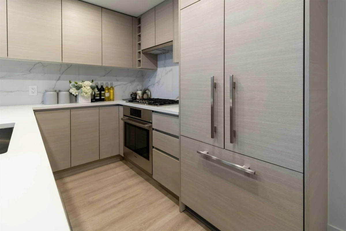 Walk-In Closet Photo of 507 823 Carnarvon Street, New Westminster, BC