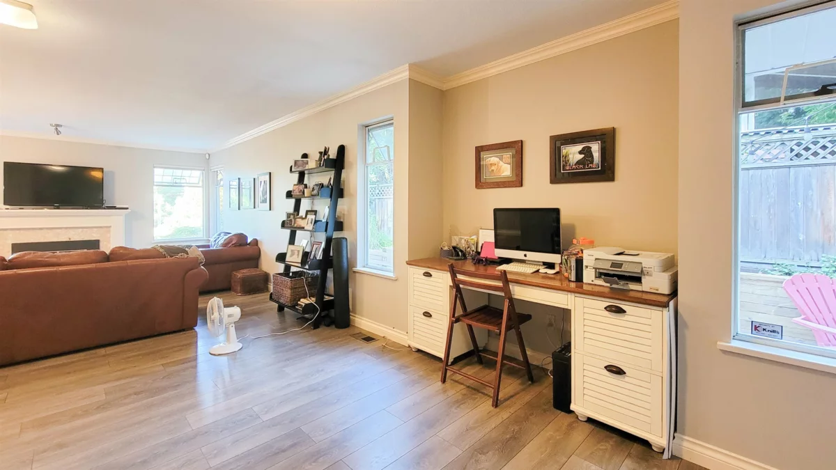 Hot Tub / Spa Photo of 3595 Wellington Crescent, North Vancouver, BC