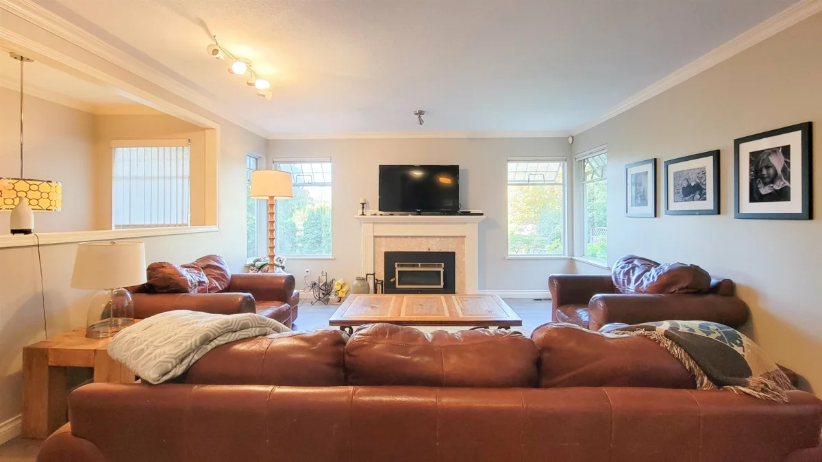 Outdoor Patio Photo of 3595 Wellington Crescent, North Vancouver, BC