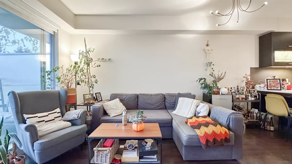 Dining Area Photo of 301 3333 Main Street, Vancouver, BC