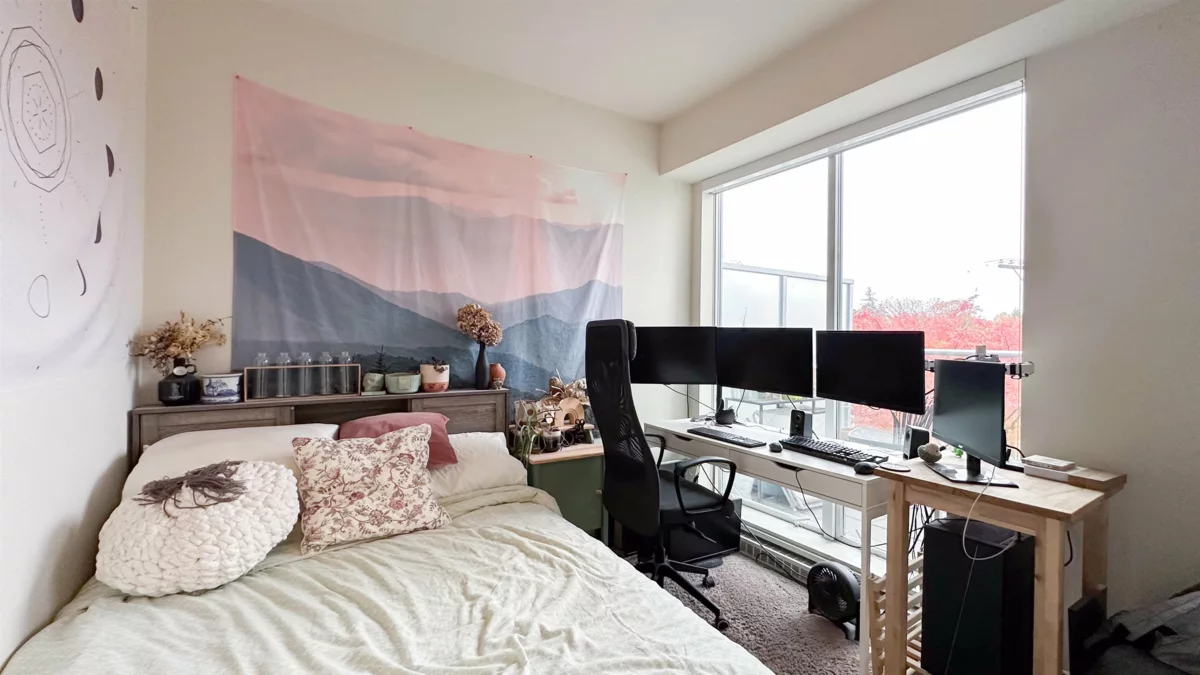 Primary Bedroom Photo of 301 3333 Main Street, Vancouver, BC