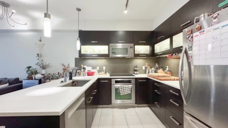 Kitchen Island Photo of 301 3333 Main Street, Vancouver, BC