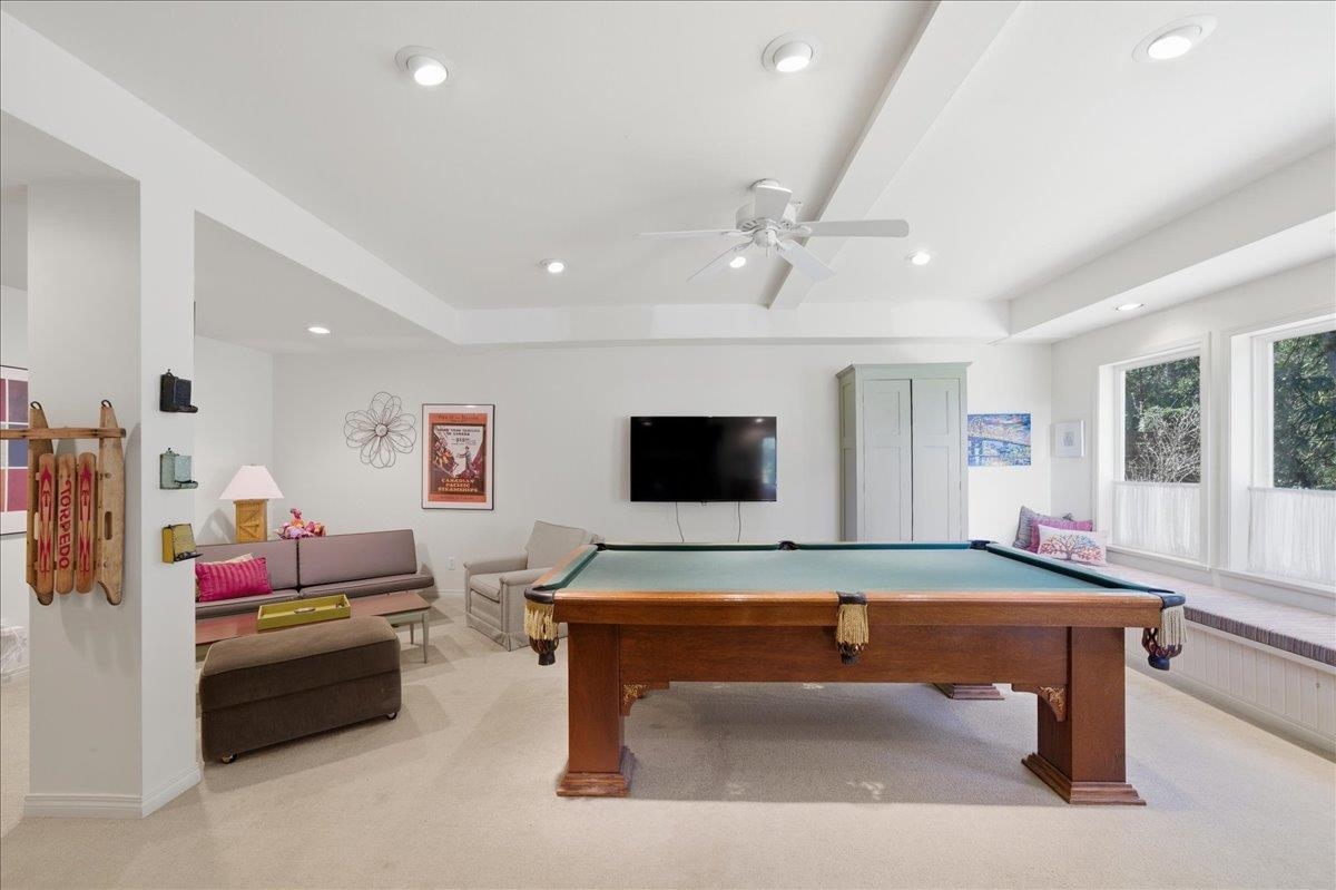 Staircase Photo of 14 11355 Cottonwood Drive, Maple Ridge, BC