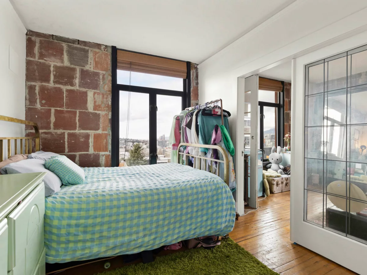 Basement Recreation Room Photo of 709 175 E Broadway, Vancouver, BC