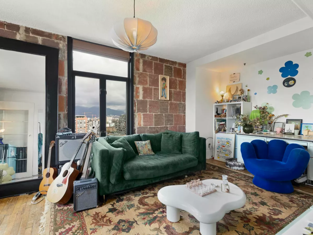 Guest Bathroom Photo of 709 175 E Broadway, Vancouver, BC