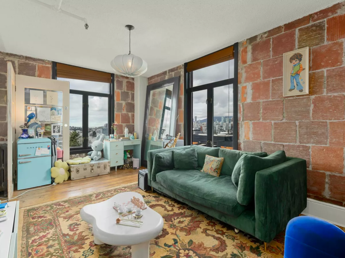 Powder Room Photo of 709 175 E Broadway, Vancouver, BC