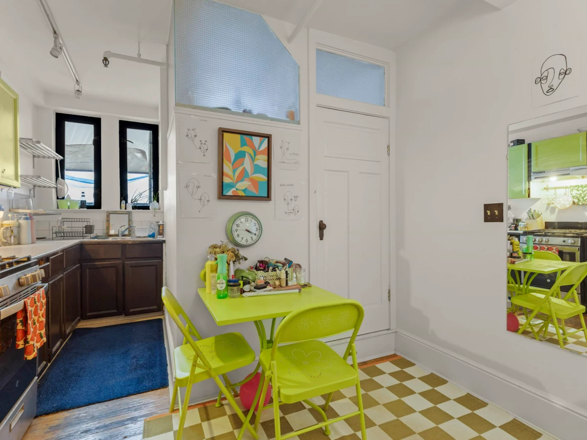 Primary Bedroom Photo of 709 175 E Broadway, Vancouver, BC