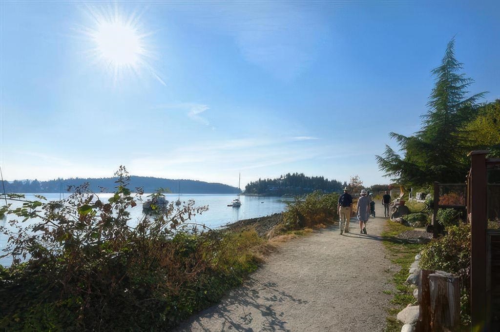 Powder Room Photo of 508 Marine Drive, Gibsons, BC