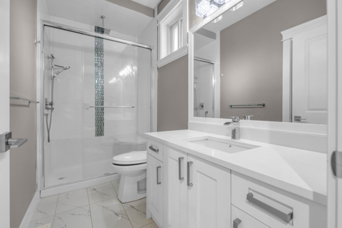 Backyard Photo of 2775 Mccallum Road, Abbotsford, BC