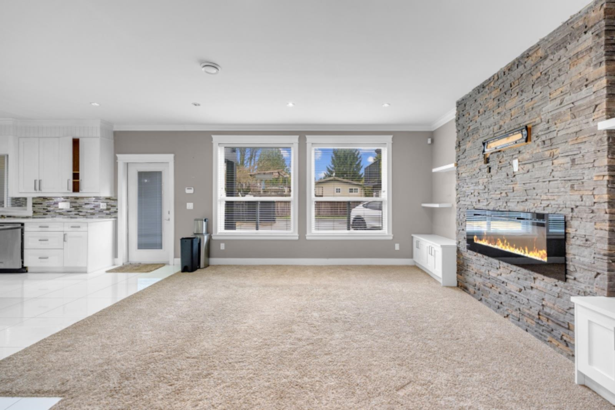 Breakfast Nook Photo of 2775 Mccallum Road, Abbotsford, BC