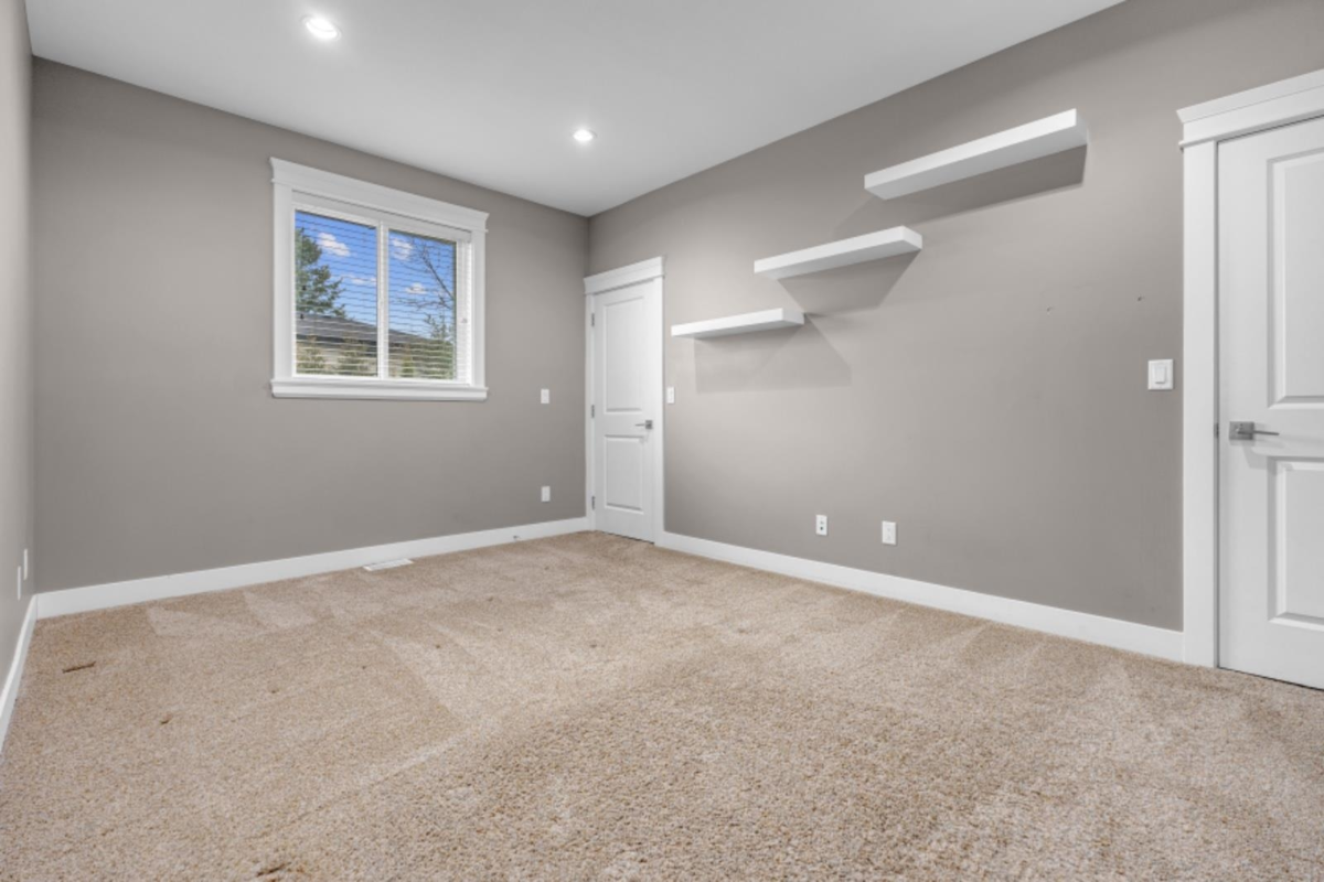 Staircase Photo of 2775 Mccallum Road, Abbotsford, BC