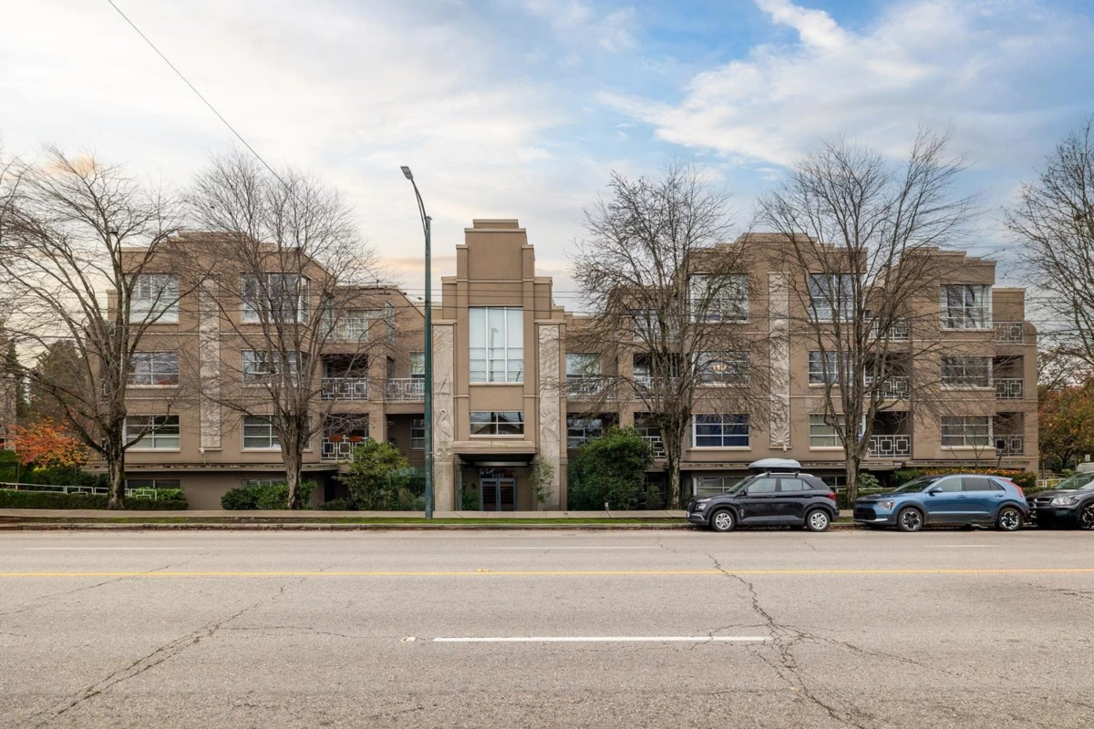 Bedroom 4 Photo of 106 2983 W 4th Avenue, Vancouver, BC