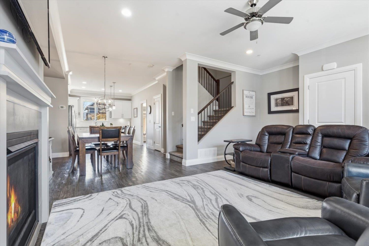 Breakfast Nook Photo of 44695 Anglers Boulevard, Chilliwack, BC