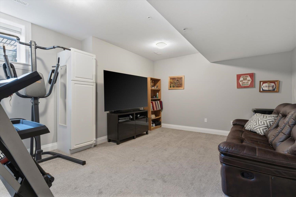 Garden / Landscaping Photo of 44695 Anglers Boulevard, Chilliwack, BC